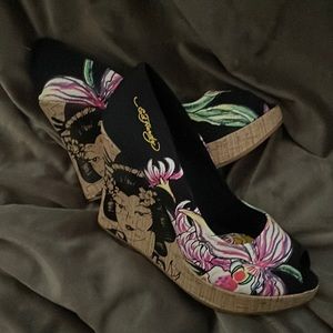 Ed Hardy size 10 platform wedges